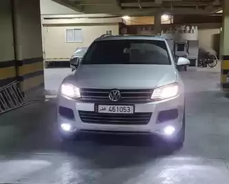 مستعملة Volkswagen Touareg للبيع في الدوحة #5733 - 1  صورة 